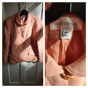 Vintage Jones New York blazer. Peachy salmon color. Size 14.